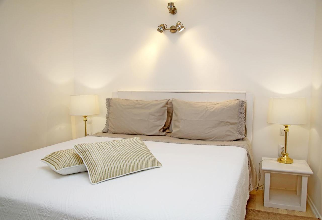 Swan City Apartment & Room 希贝尼克 外观 照片