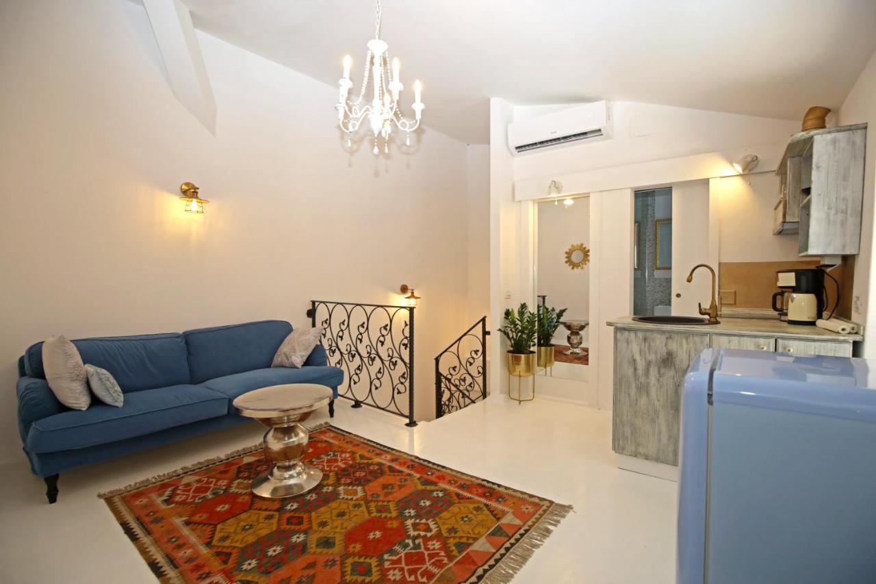 Swan City Apartment & Room 希贝尼克 外观 照片